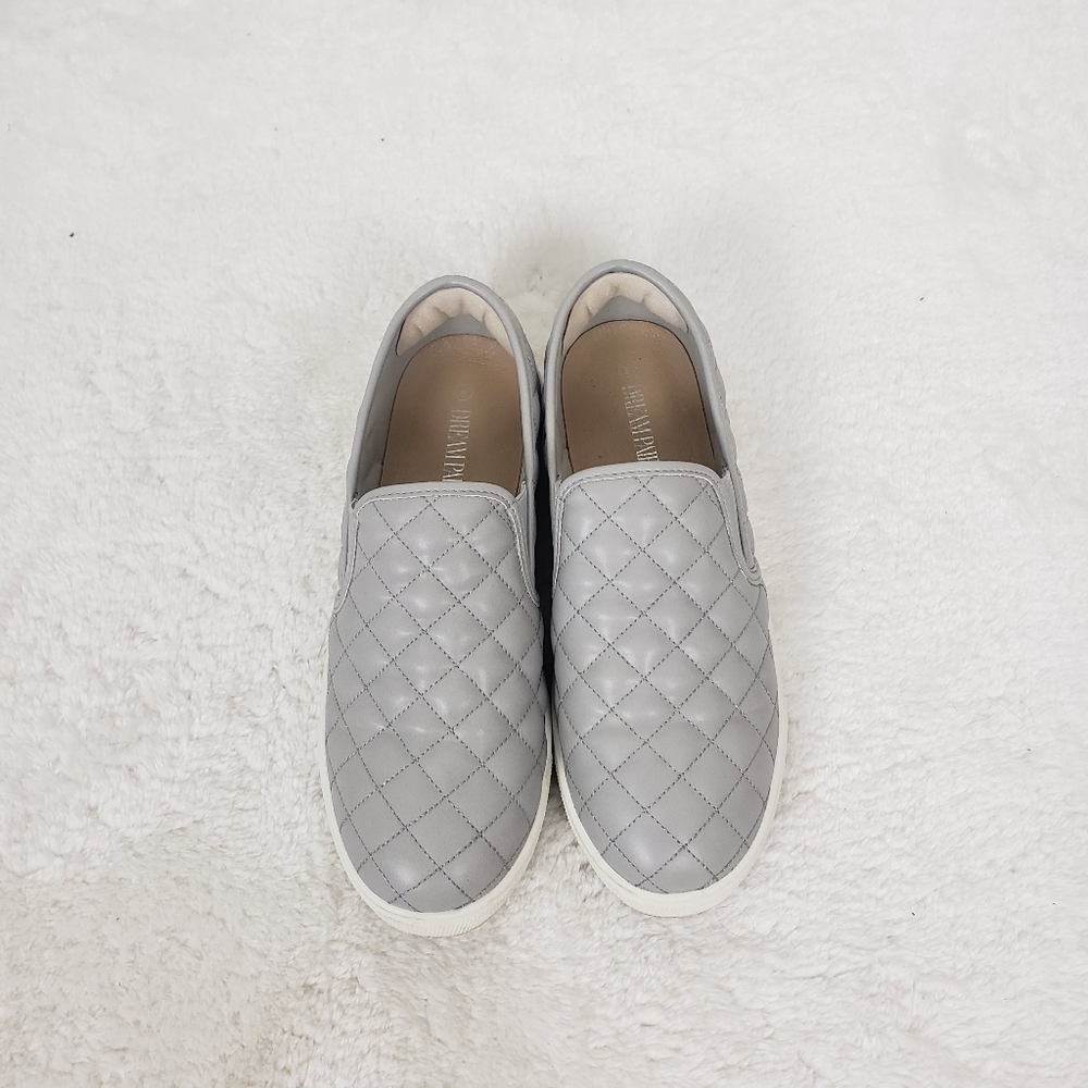 Gray slip on loafer sneaker casual shoe 9